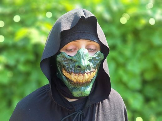 Півмаска зомбі